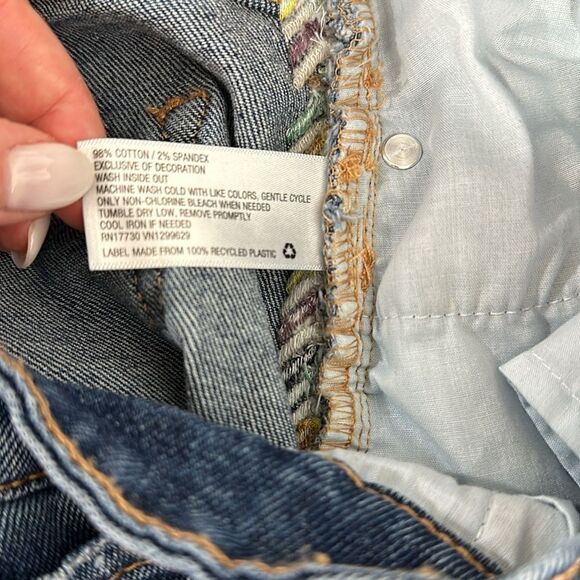 Knox Rose Blue Cotton Mid-Rise Straight Leg Raw Hem Embroidered Jeans Size 8 - Picture 6 of 9